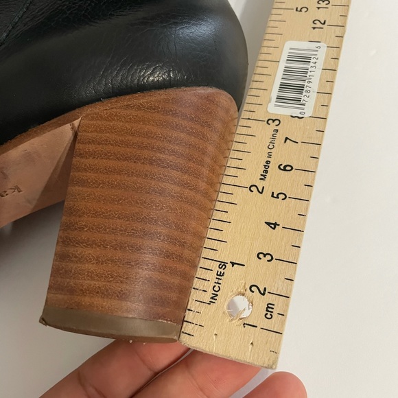 kate Spade New York Tracee Leather Bow Bootie - Picture 10 of 11